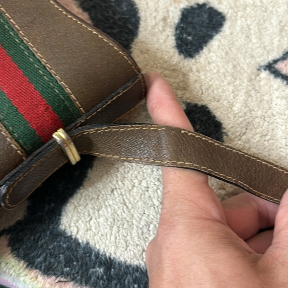 Vintage Gucci crossbody bucket bag - Picture 14 of 16